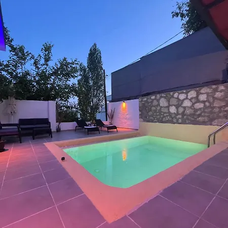 Cardak ホテル カシュ